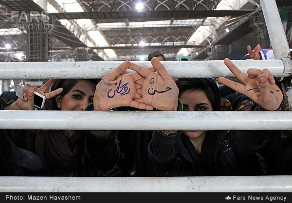 13921024171942853_PhotoL