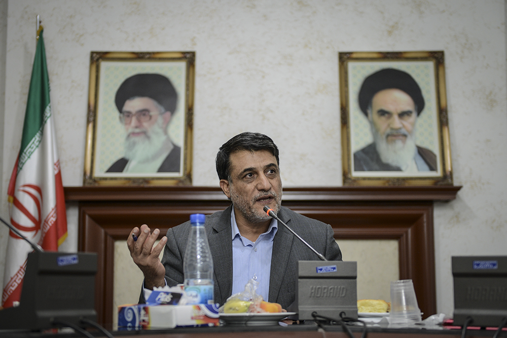 Ali Hovaisi (5)