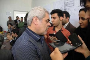 ۸۱۷۱۰۴۸۳-۷۰۰۷۹۴۳۰